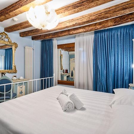 Piccolo Vecellio Hotel Venetië Buitenkant foto